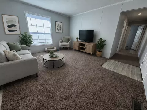 15377 Dominique Dr #828, Clinton Township, MI 48038