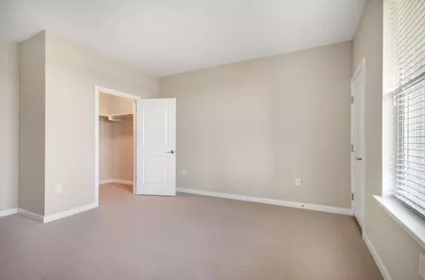 2100 Haddonfield Rd #7306, Pennsauken, NJ 08110