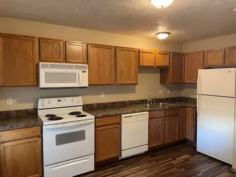 120 S Shebal Ave #C, Harrisburg, SD 57032