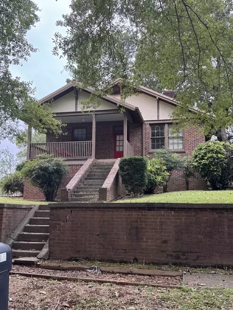 18 Fifth St, Gainesville, GA 30504