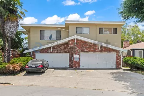 2650 109th Ave #1, Oakland, CA 94605