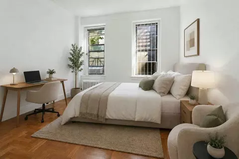 317 E 18th St #2D, New York, NY 10003