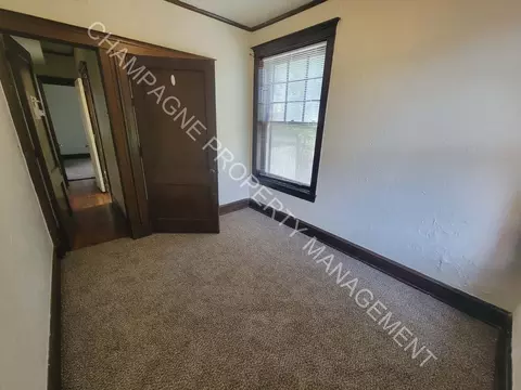 620 W 39th Ter #1W, Kansas City, MO 64111
