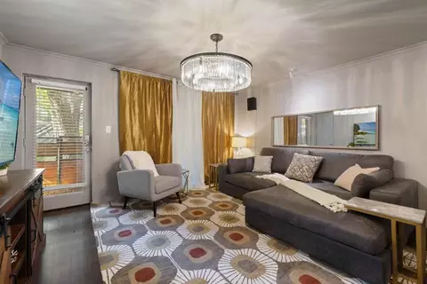 6015 Gaston Ave #1571784P, Dallas, TX 75214