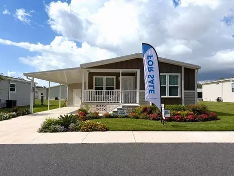 5610 Woodford St, Brooksville, FL 34601