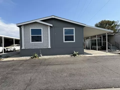 4400 W Florida Ave #202, Hemet, CA 92545