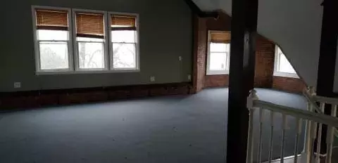 728 S Burdick St #7, Kalamazoo, MI 49007