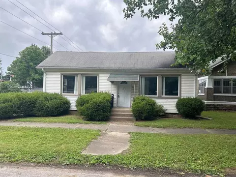 216 W High St, Rockville, IN 47872