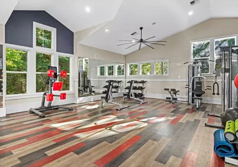 10101 7th Ave SE, Everett, WA 98208