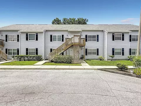 5597 67th Ave N #423, Pinellas Park, FL 33781