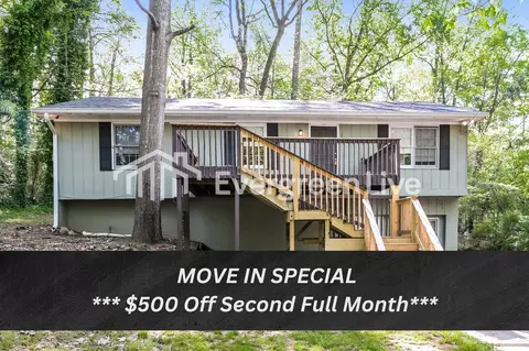 4428 Cary Dr, Snellville, GA 30039