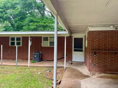 1025 Venita Dr, Athens, GA 30606