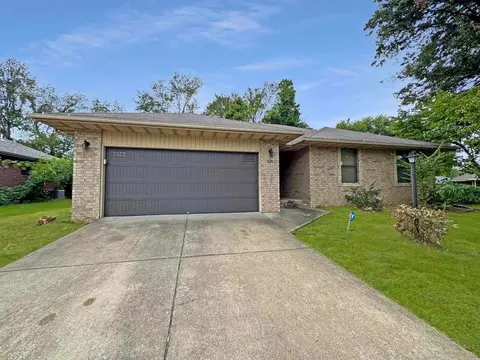 303 S Suburban Ave, Springfield, MO 65802