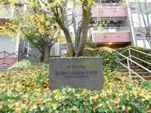 29 Etruria St #1, Seattle, WA 98109