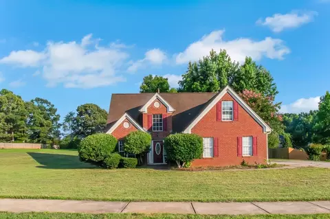 742 White Dove Dr, Mcdonough, GA 30253