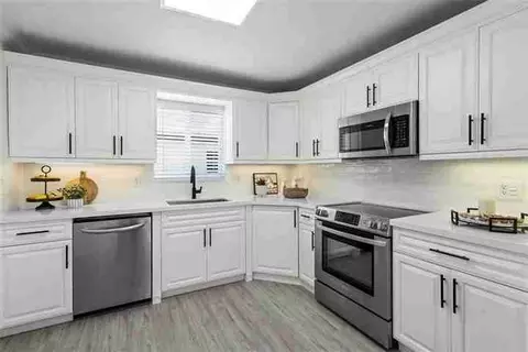 10884 Gantry St, Boca Raton, FL 33428