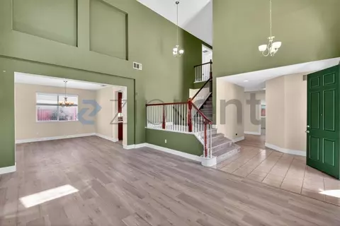 26 Escher Cir, Oakley, CA 94561