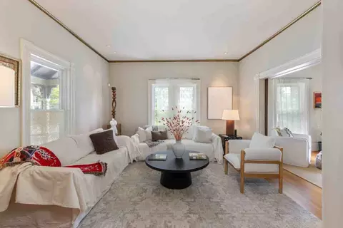 96 Upham St #1534615P, Melrose, MA 02176