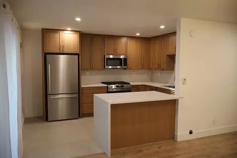3554 Emerald St #A, Torrance, CA 90503