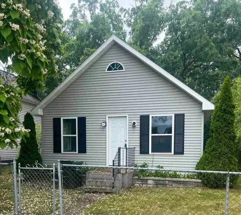 1833 Continental St, Muskegon, MI 49442