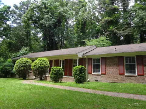 705 Shadylawn Rd, Chapel Hill, NC 27514