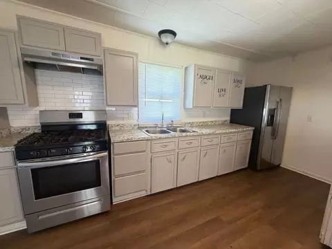 507 3rd St, Duson, LA 70529 photo 2