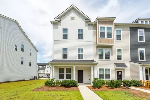 359 Herty Park Dr, Moncks Corner, SC 29461