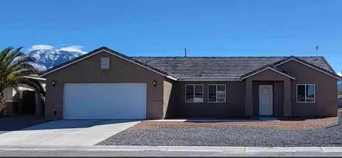 3799 N Mayfield Ranch Rd, Pahrump, NV 89060