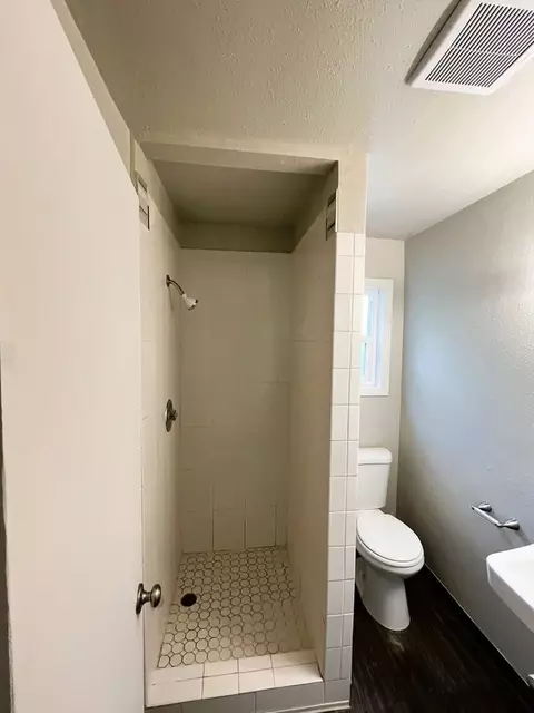 765 E 18th Ave #6, Eugene, OR 97401 photo 12