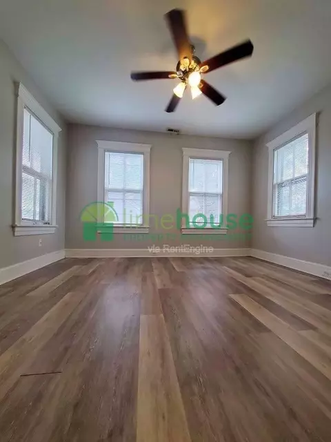 638 Mt Vernon Ave #B, Portsmouth, VA 23707