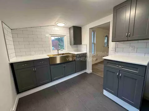 851 Timberland Ave #2, Pittsburgh, PA 15226