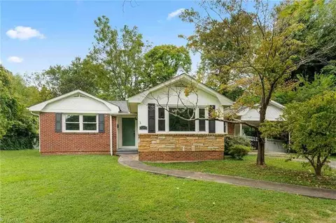 1200 Lamont Dr, Winston Salem, NC 27103