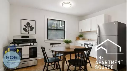 7353 N Damen Ave #13, Chicago, IL 60645