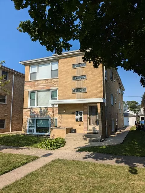 1104 Hannah Ave #1, Forest Park, IL 60130