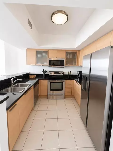 140 S Dixie Hwy, Hollywood, FL 33020