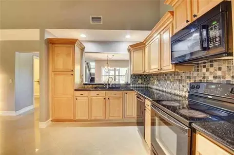 9316 Ketay Cir, Boca Raton, FL 33428