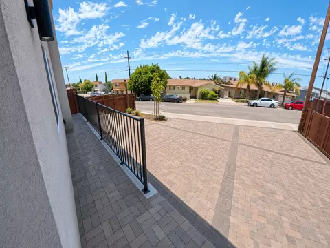 851 Winston Dr, San Diego, CA 92114
