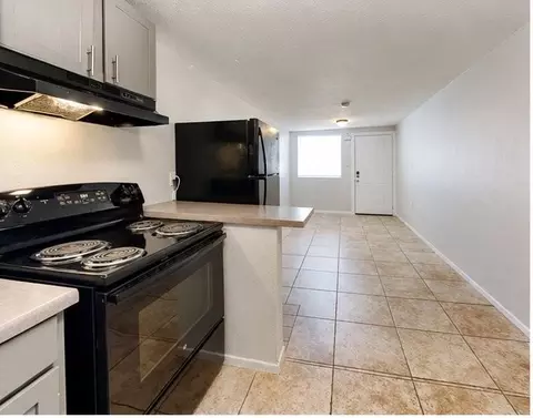 1402 W Mercer Ln #3, Phoenix, AZ 85029