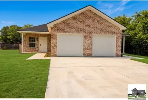 921 Ashwood St #A, Harker Heights, TX 76548