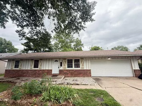 3642 S Westwood Ave, Springfield, MO 65807