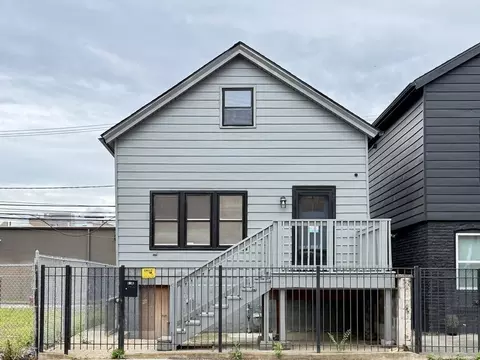 1933 W Grand Ave #SFH, Chicago, IL 60622
