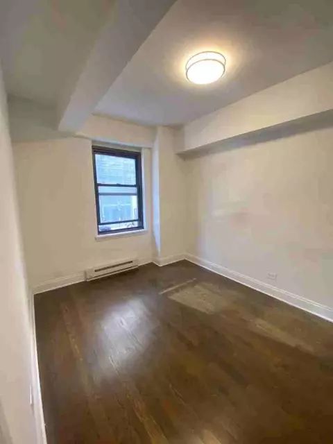 157 E 57th St #16A, New York, NY 10022