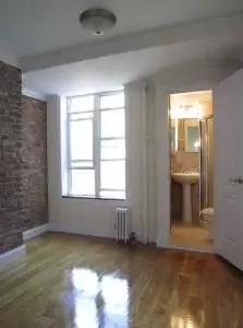 127 E 7th St #4C, New York, NY 10009