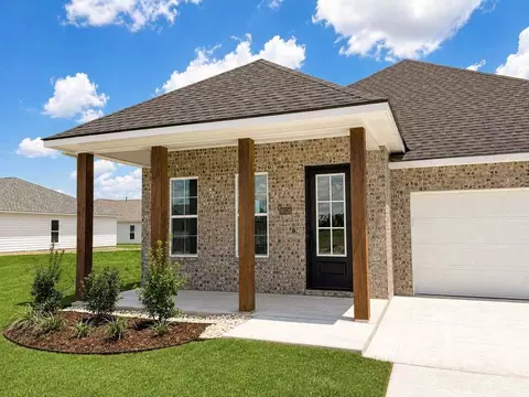 10125 Pelican Post Ct, Baton Rouge, LA 70810