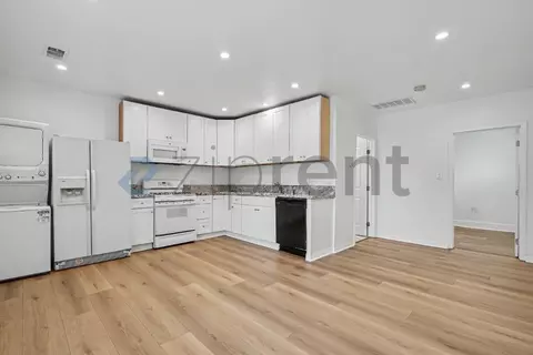 2039 Warren St, San Fernando, CA 91340