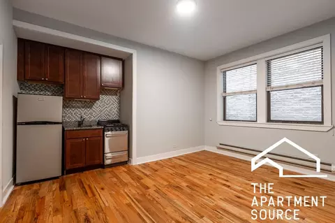4546 N Damen Ave #308, Chicago, IL 60625