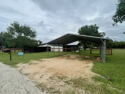 365 Forshage Blvd #NA, Seguin, TX 78155