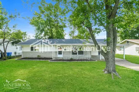 4 Blanchette Dr, Florissant, MO 63031