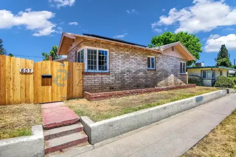 807 E Shields Ave #807, Fresno, CA 93704