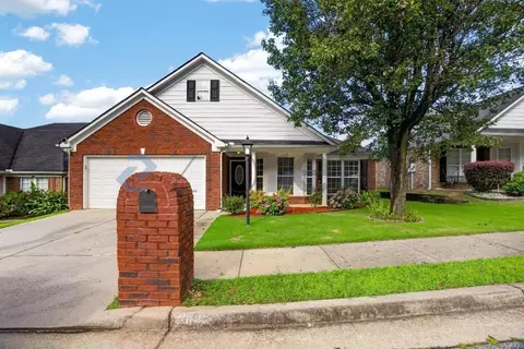 2882 Newtons Crest Cir, Snellville, GA 30078